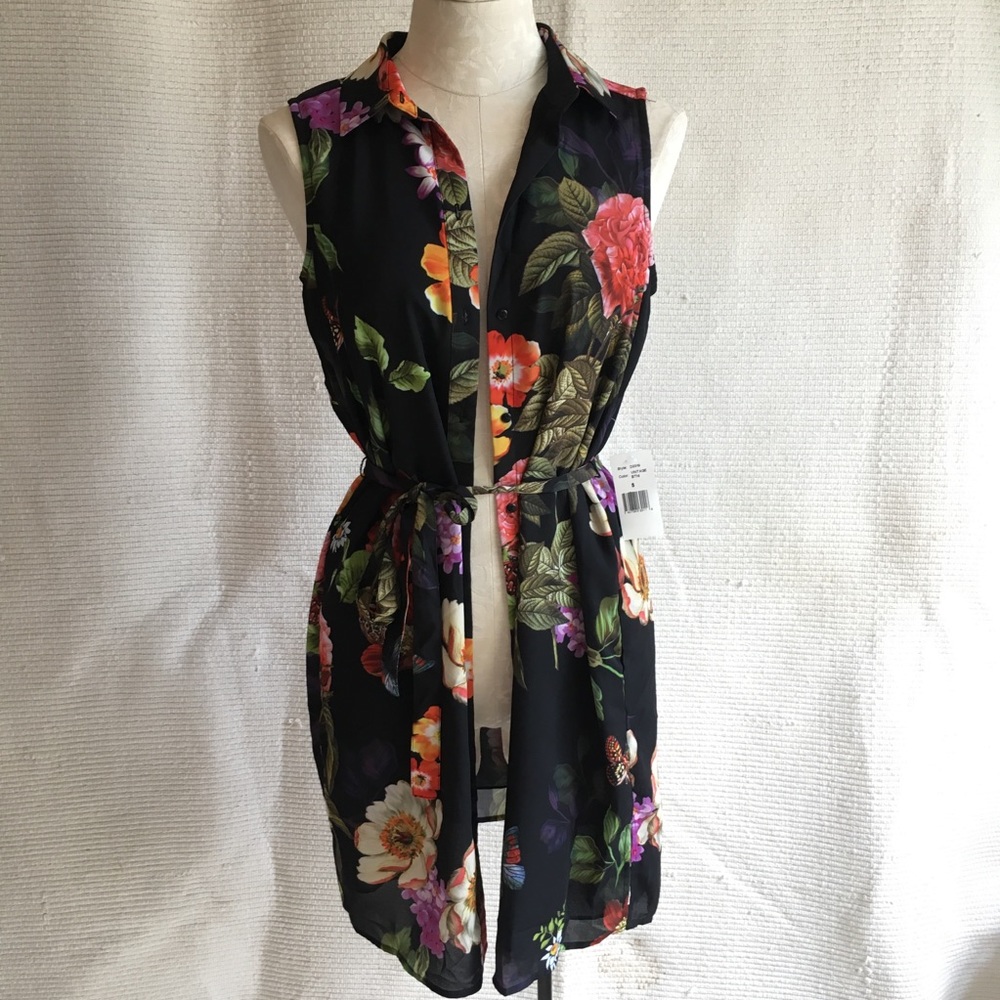 Alexia Admor Sleeveless Dark Floral Shirtdress - Picture 3 of 8